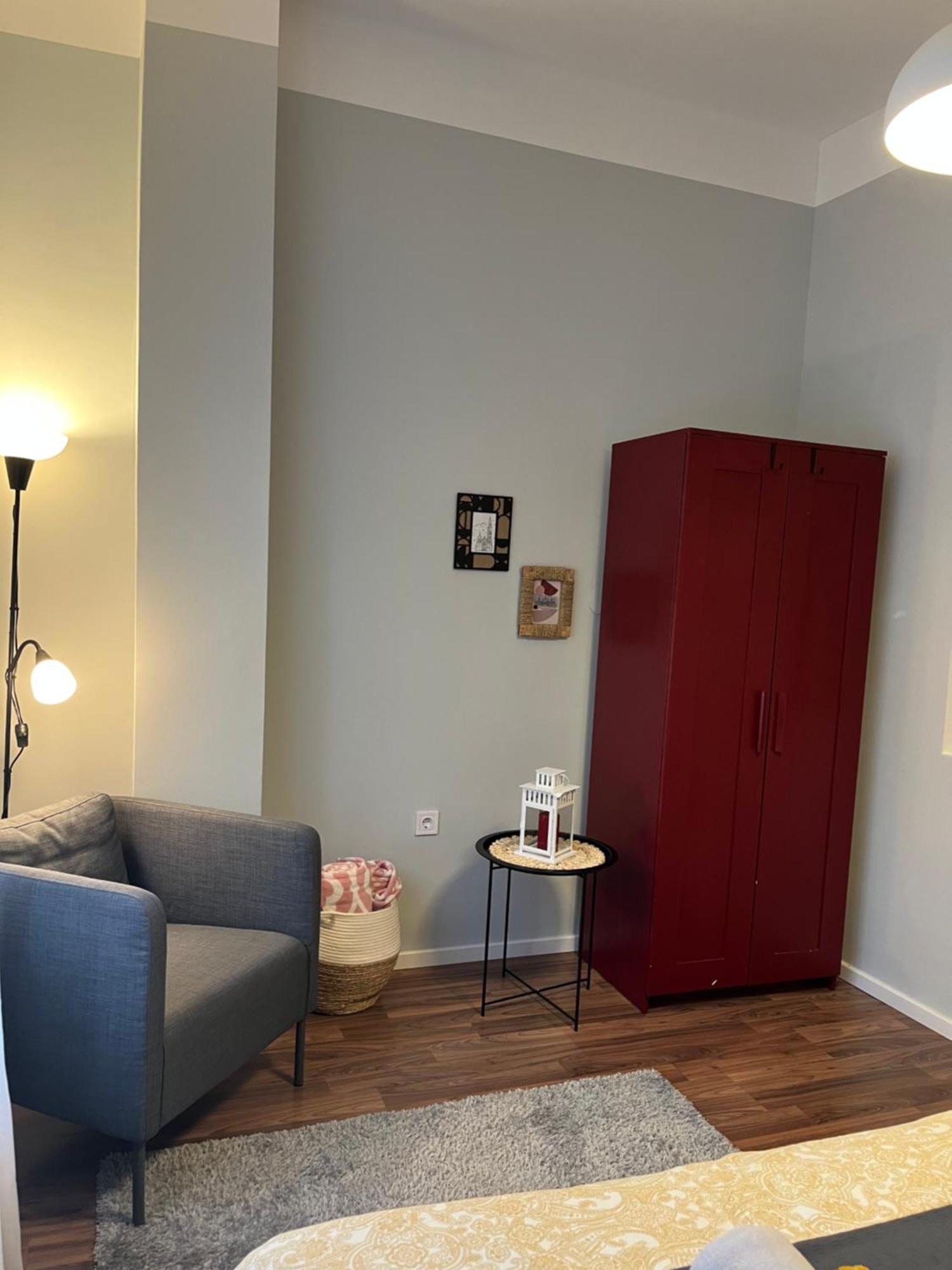 Larix Apartman Будапеща Екстериор снимка
